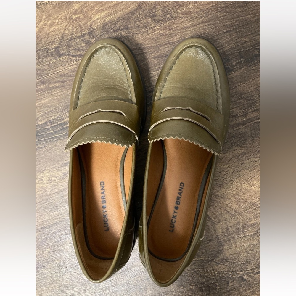 LUCKY BRAND PENNY LOAFERS GREEN SZ 7.5